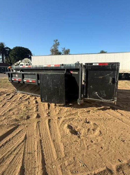 2024 Pj Trailers FLAT DECK