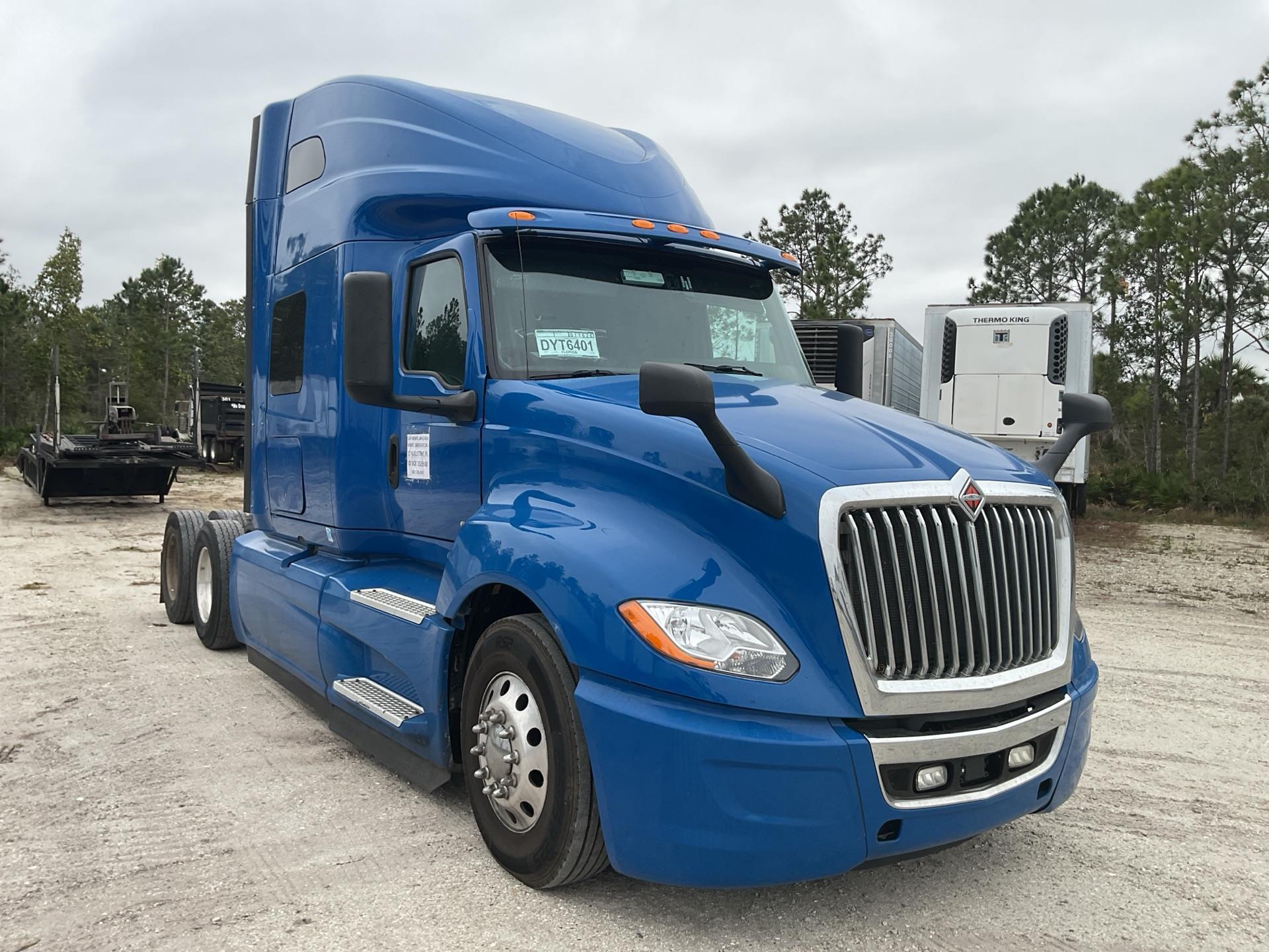 2019 International LT625