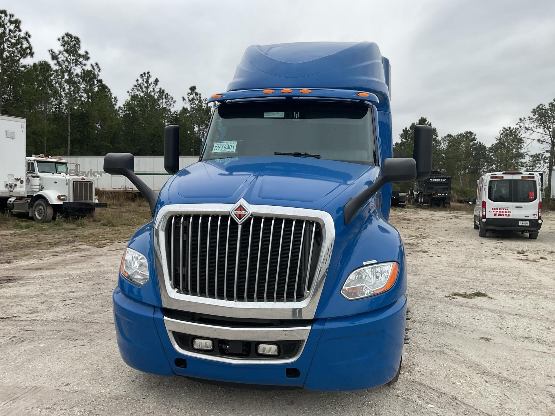 2019 International LT625
