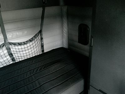 2022 Freightliner CASCADIA 126