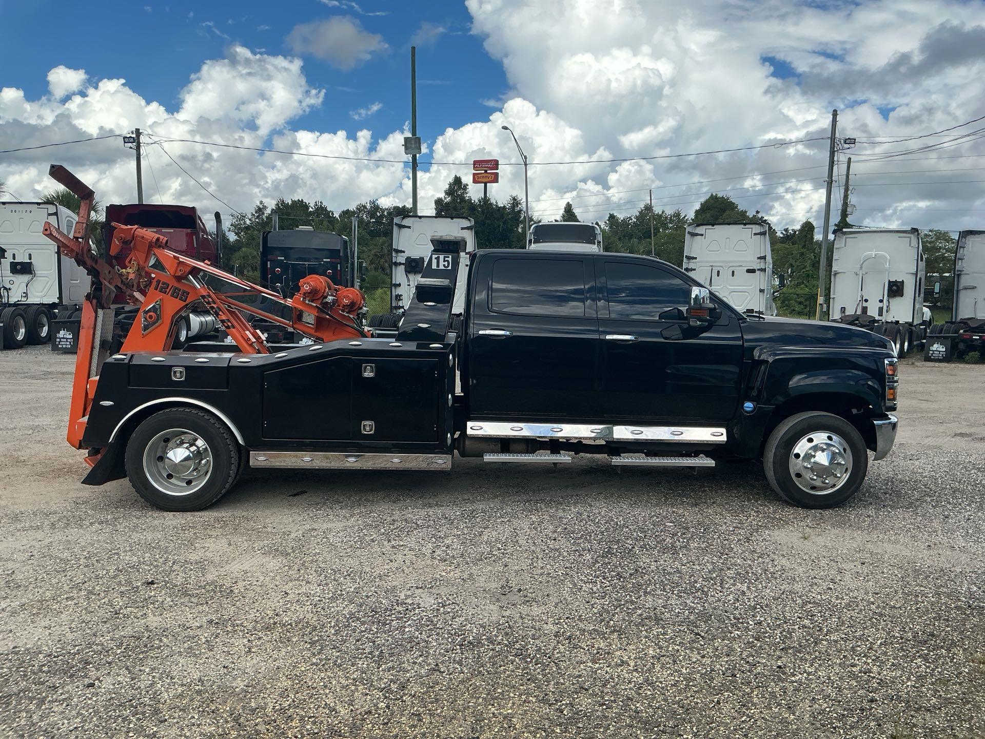 2023 International CV515