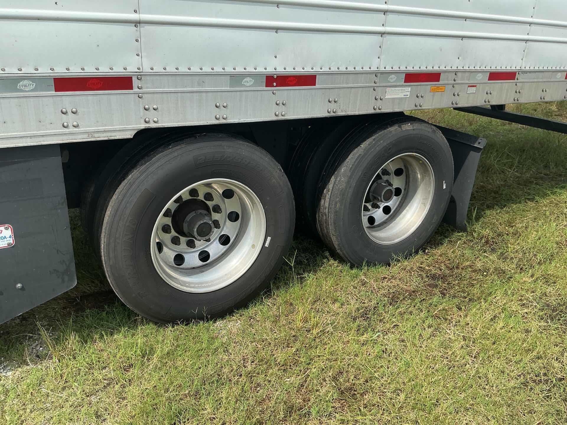 2023 Utility 3000R