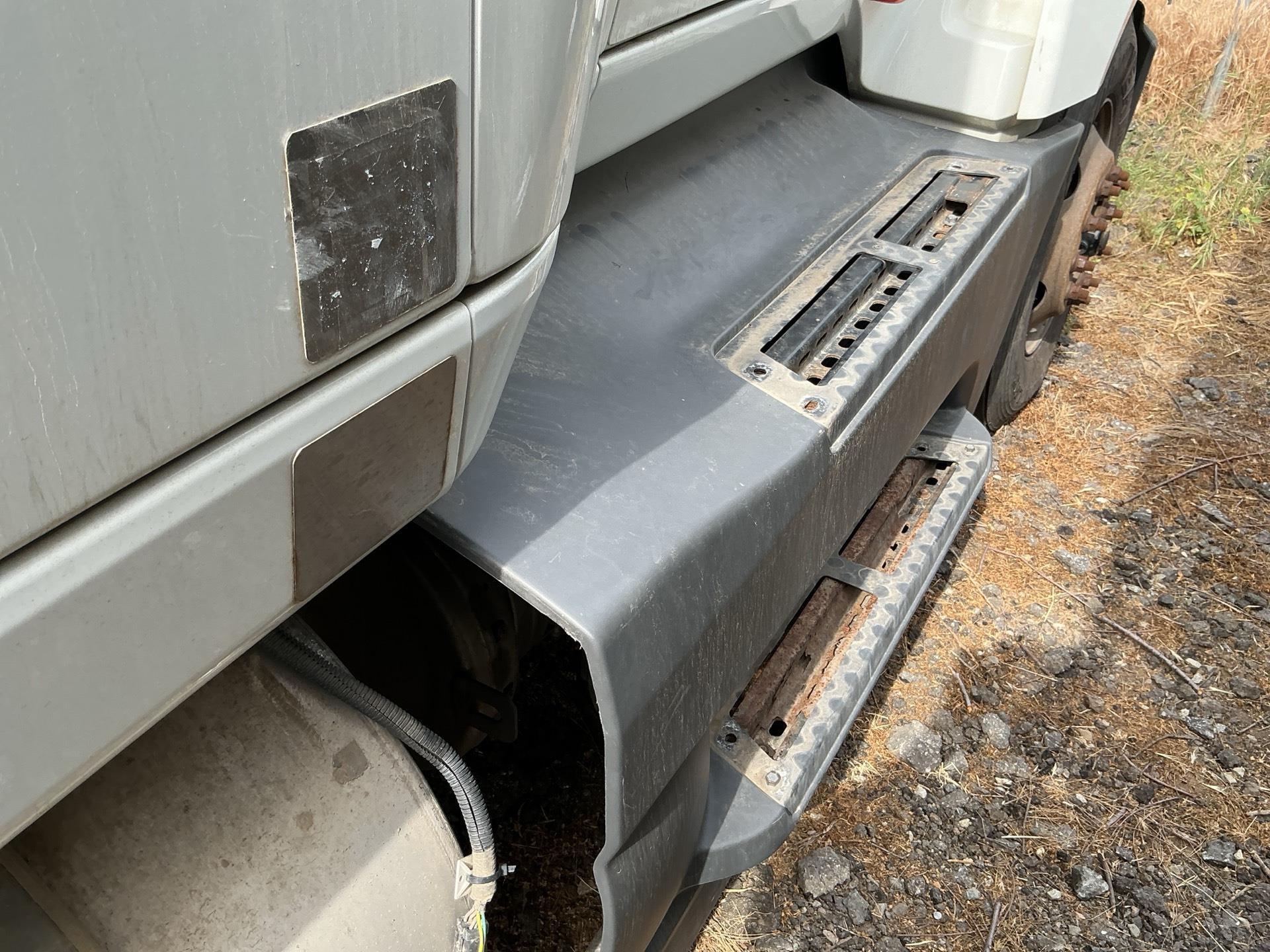 2022 International LT625