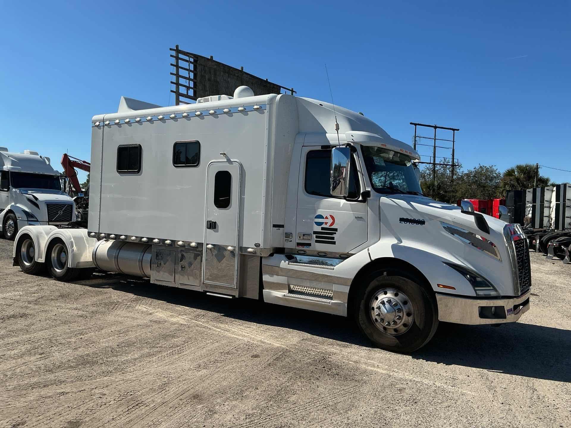 2020 Volvo VNL64T630