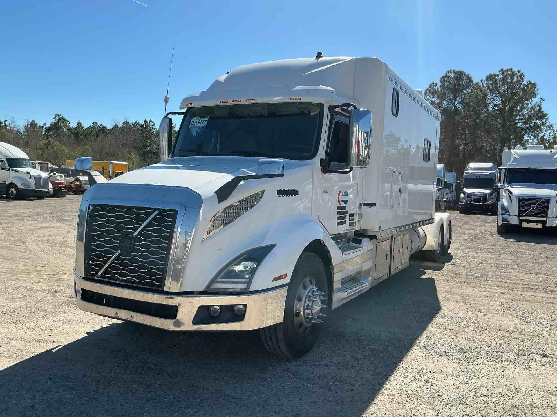 2020 Volvo VNL64T630