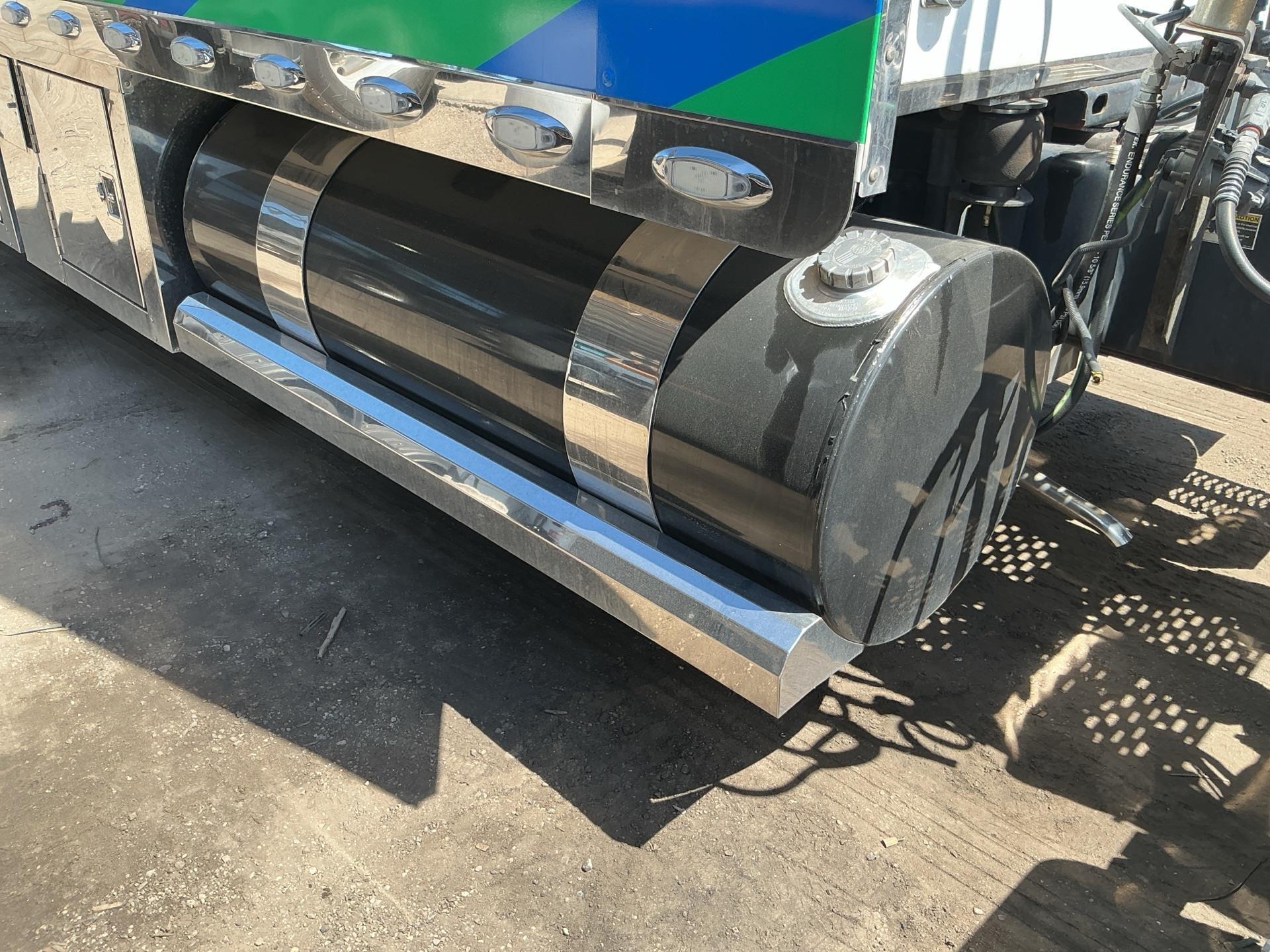 2020 Kenworth W900L