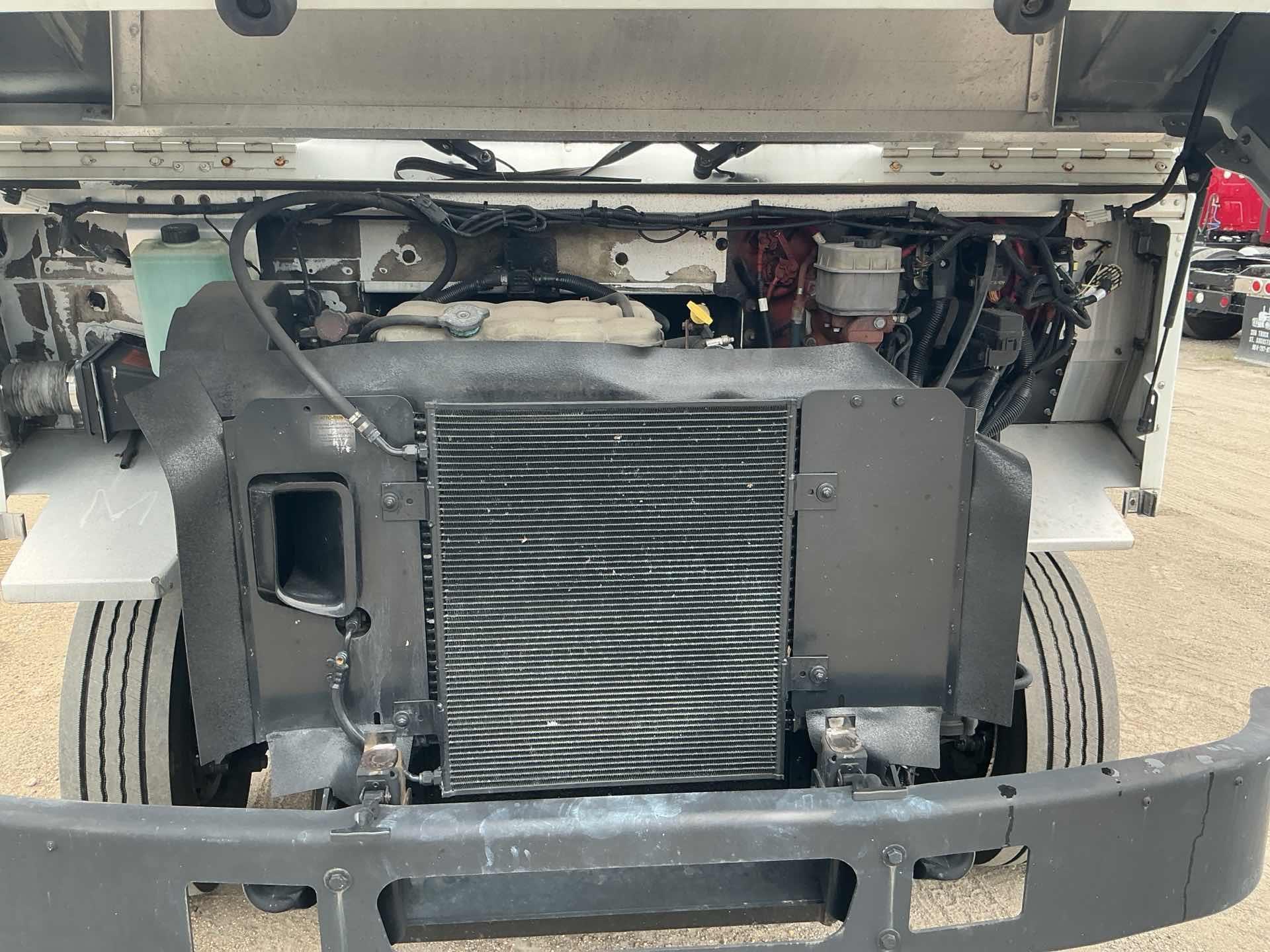 2015 Freightliner MT55