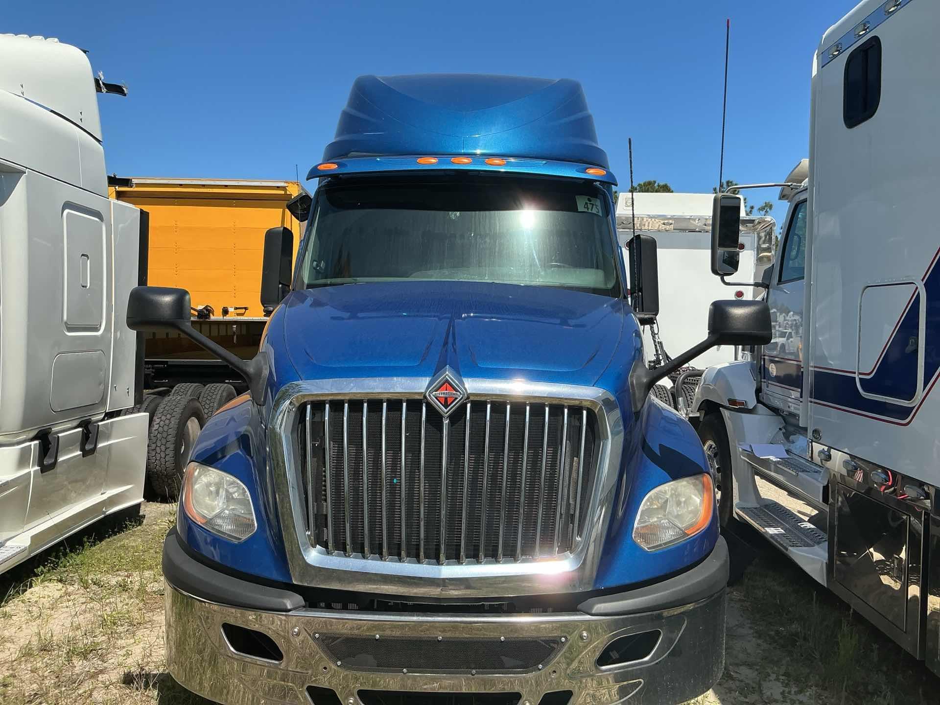 2020 International LT625