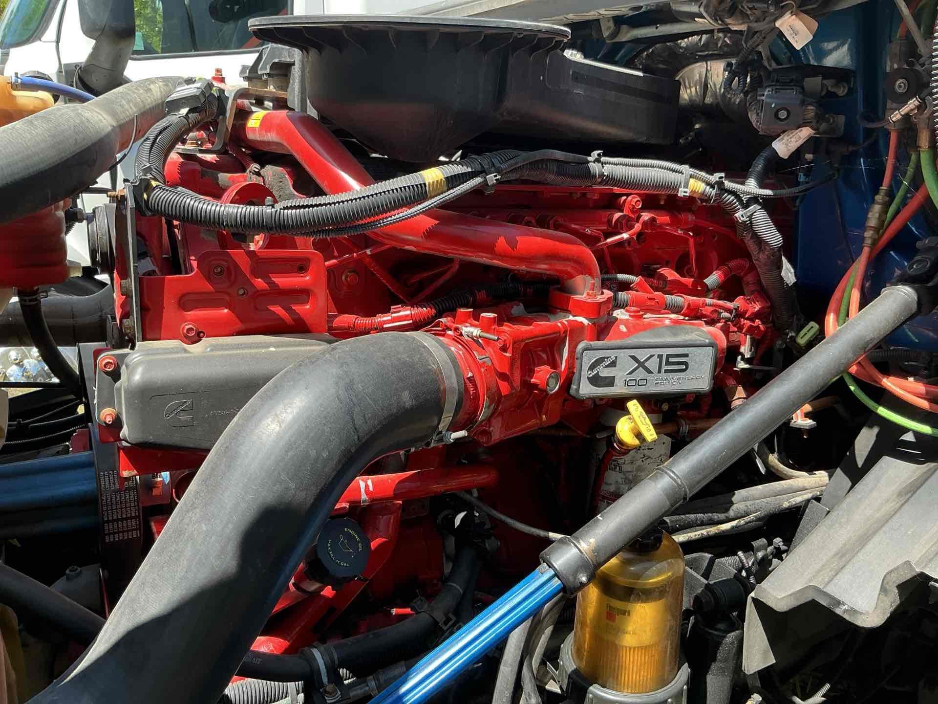 2020 International LT625