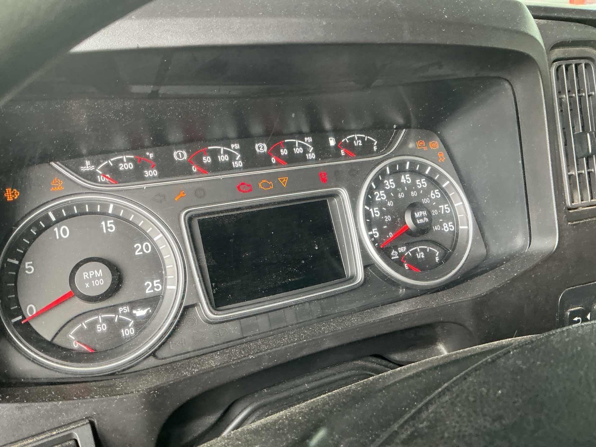 2020 International LT625