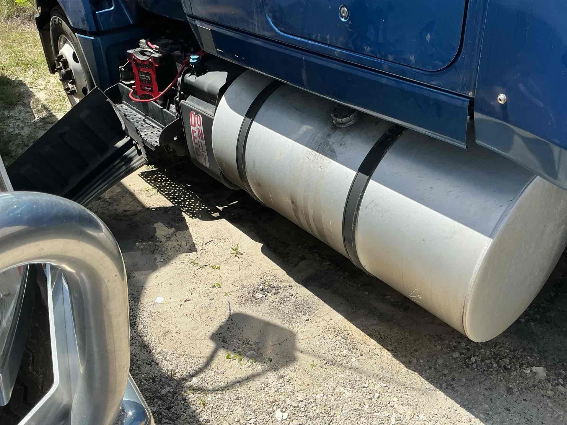 2020 International LT625