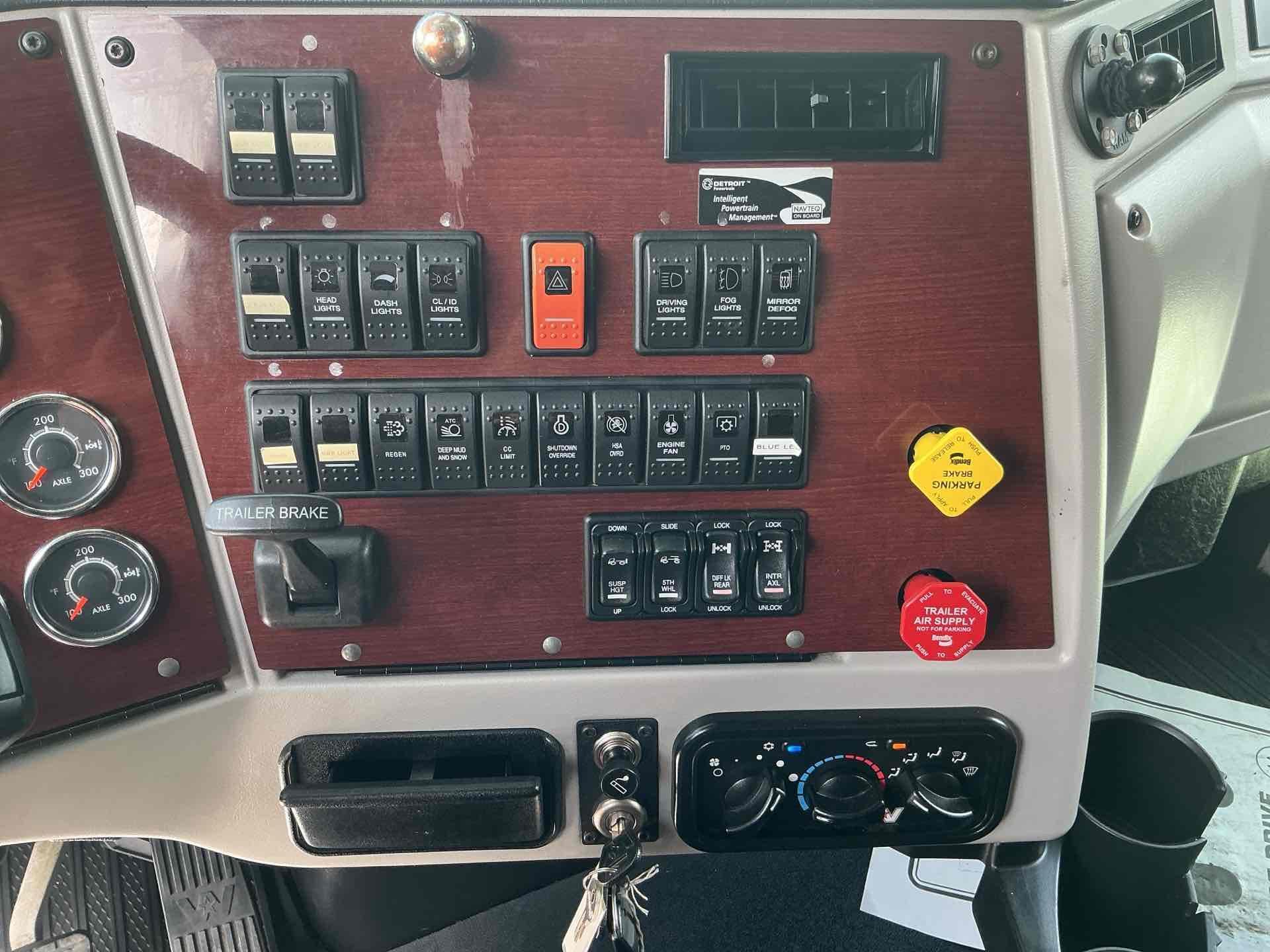 2020 Western Star 5700XE