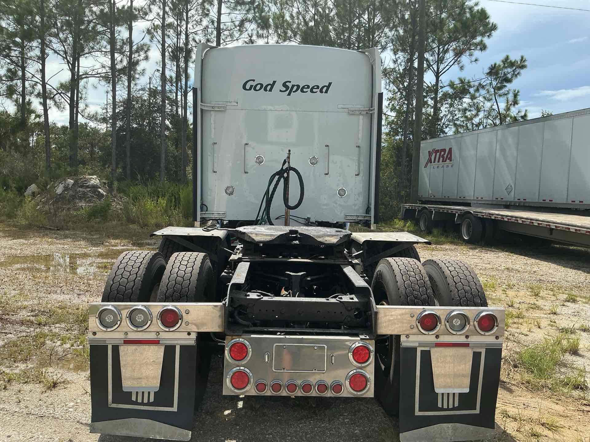 2002 Kenworth W900L
