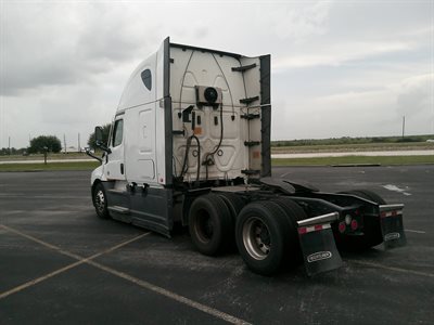 2022 Freightliner Cascadia