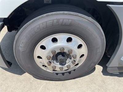 2022 Freightliner Cascadia
