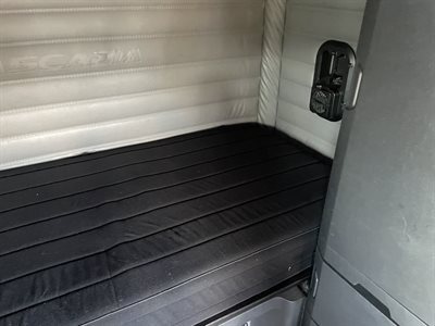 2022 Freightliner Cascadia