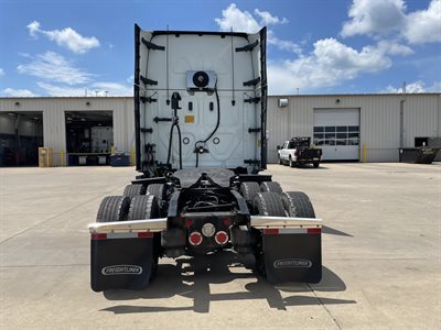 2022 Freightliner Cascadia