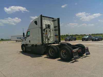 2022 Freightliner Cascadia