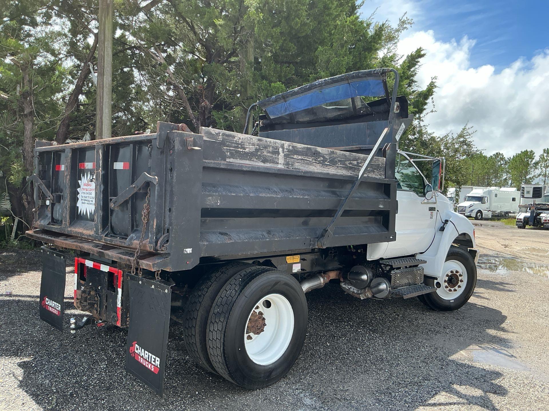 2015 Ford F750