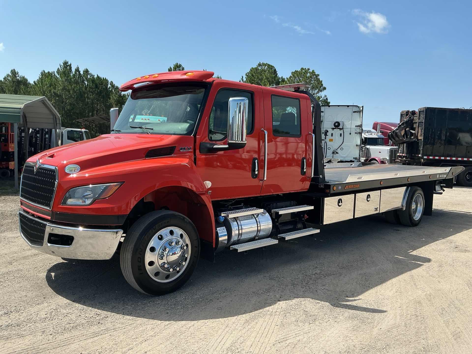 Photo of 2025 International MV 607