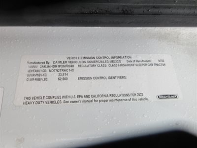 2023 Freightliner Cascadia