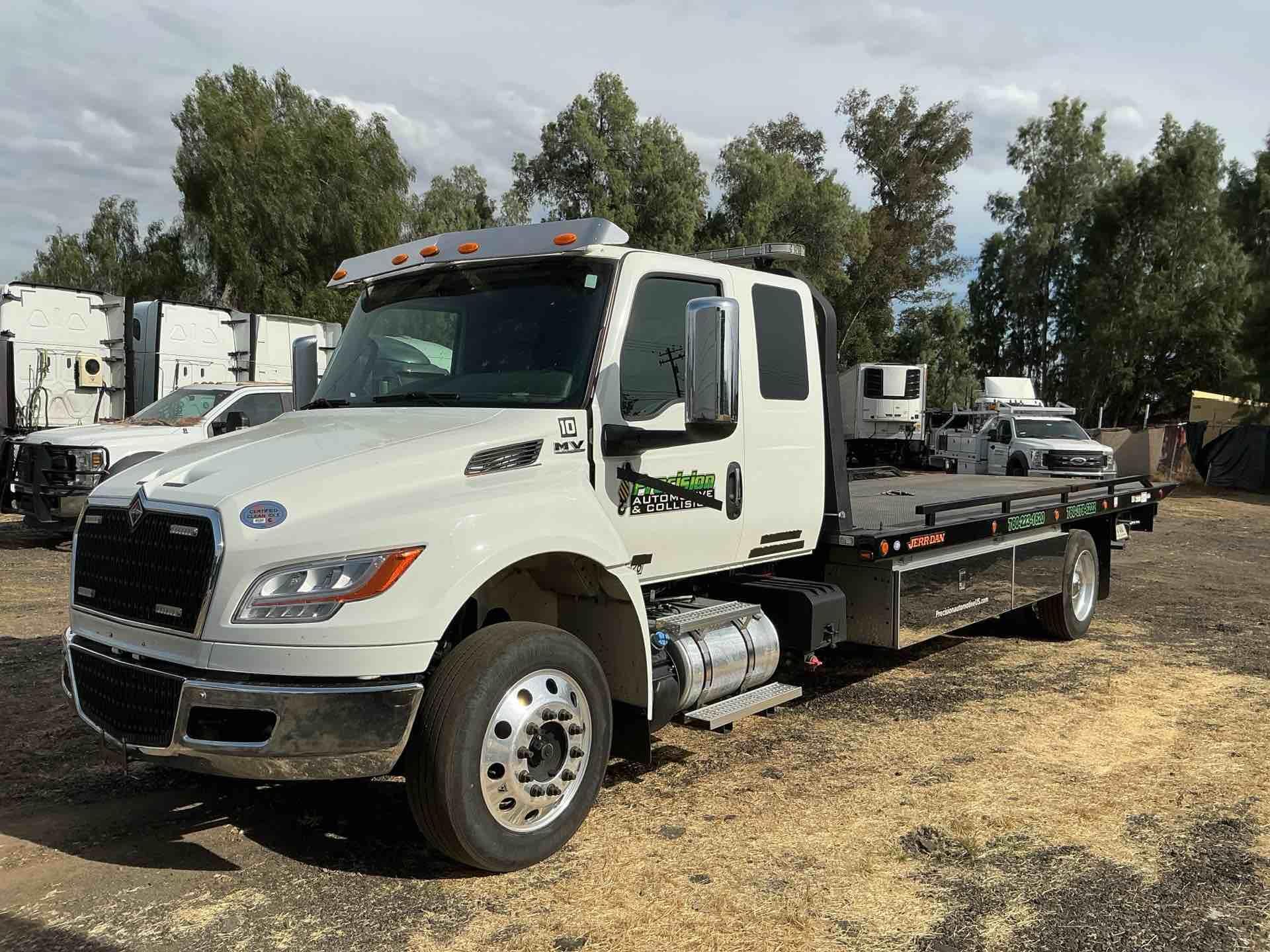 Photo of 2023 International MV 607