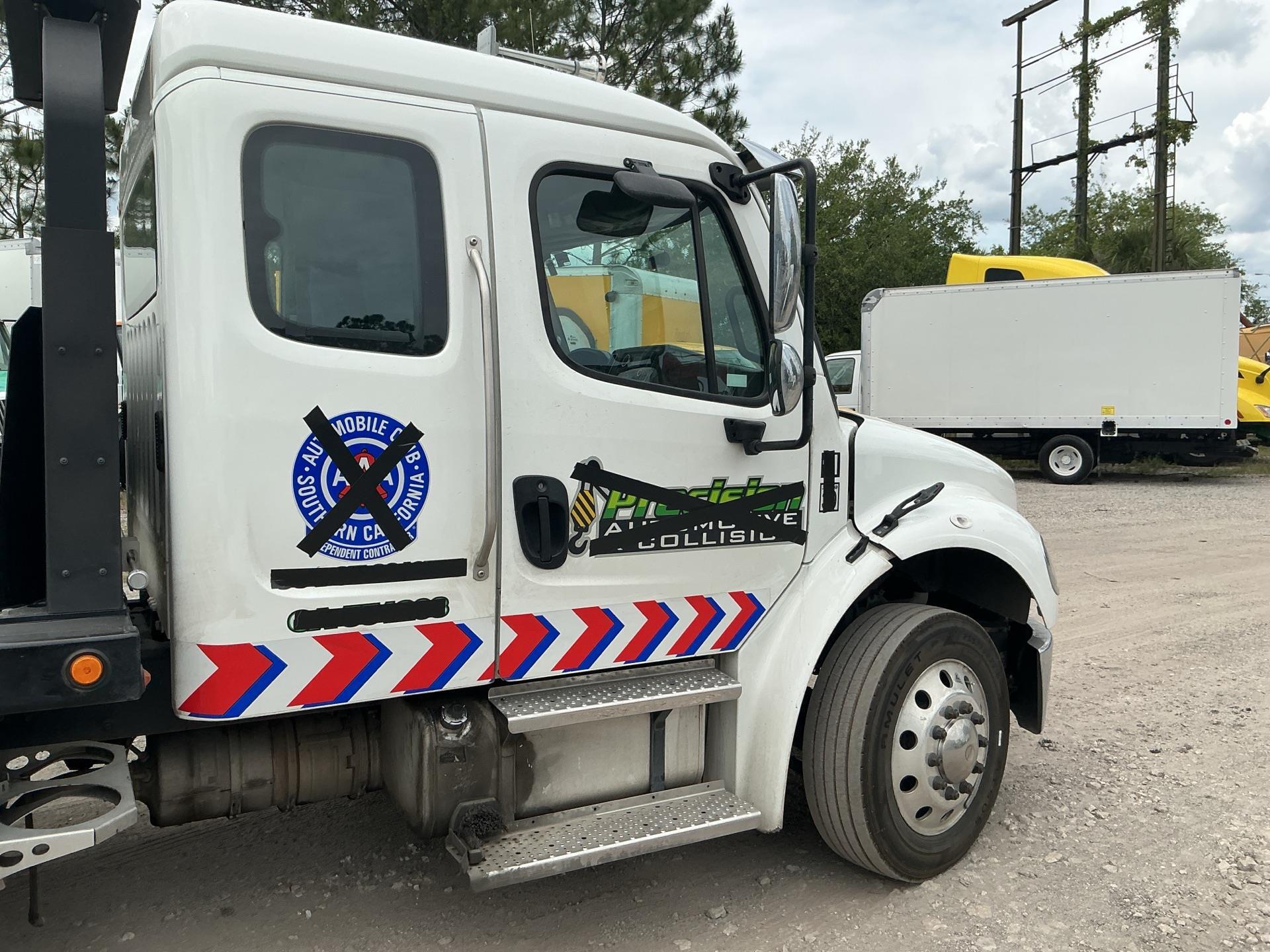 2024 Freightliner BUSINESS CLASS M2 106