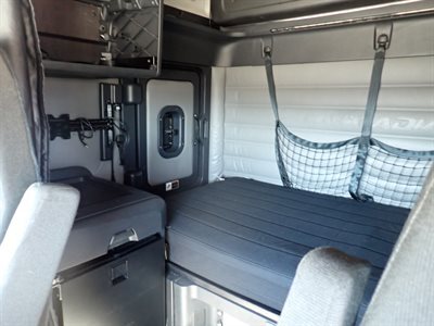 2022 Freightliner Cascadia
