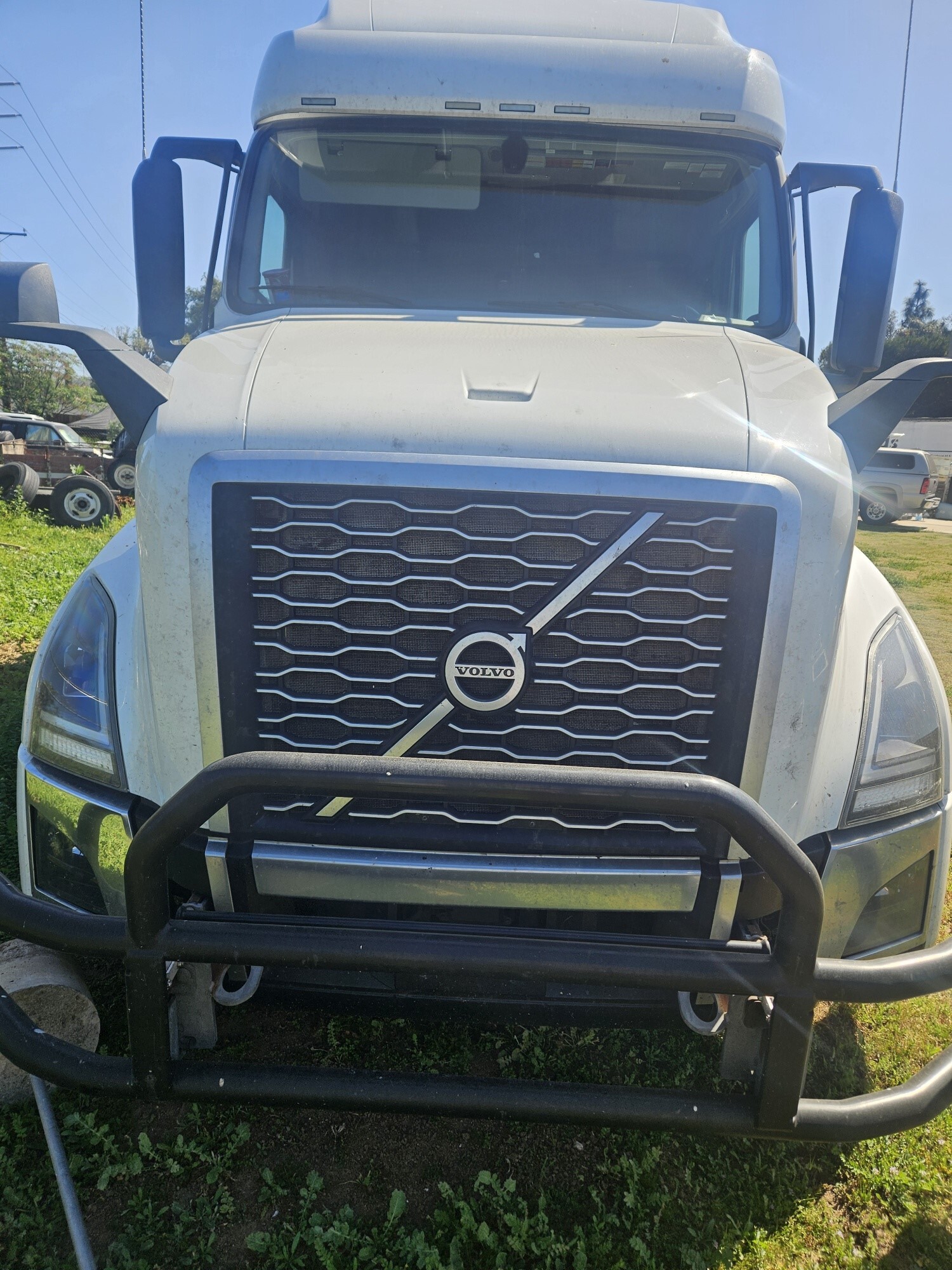 2021 Volvo VNL64T760