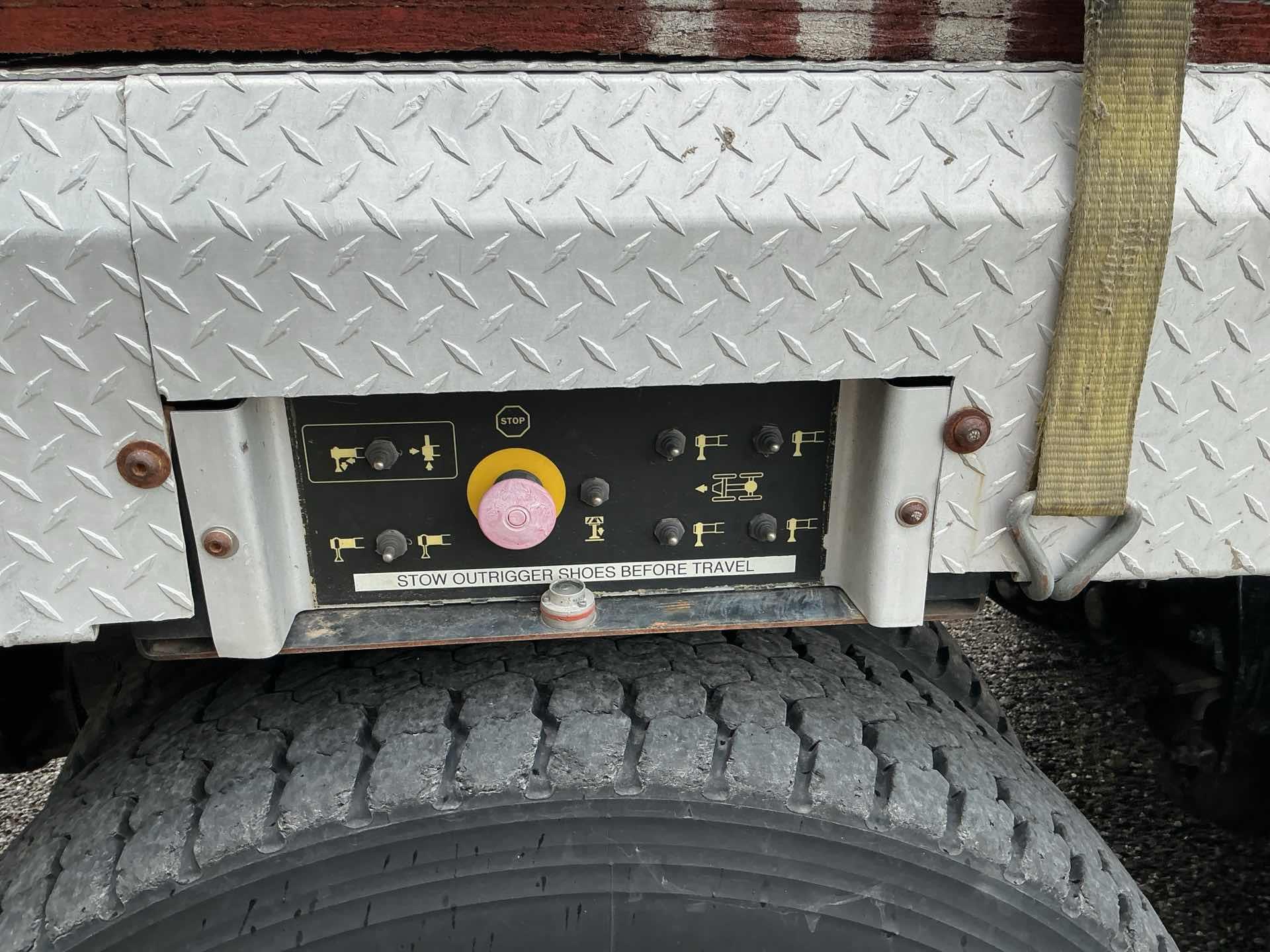 2014 Peterbilt 365