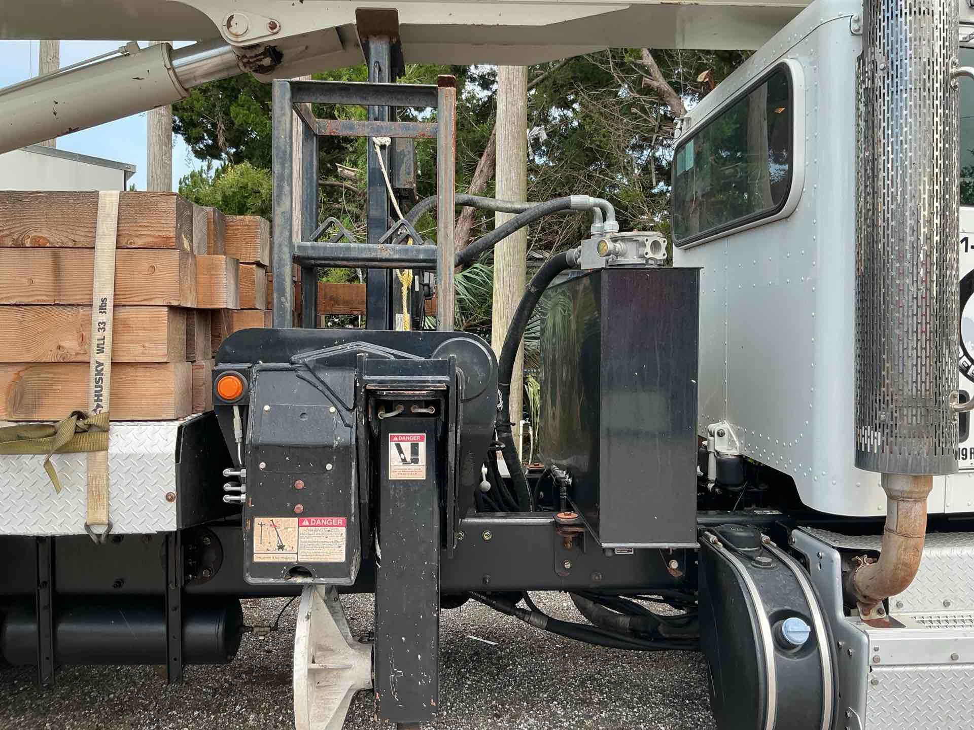 2014 Peterbilt 365