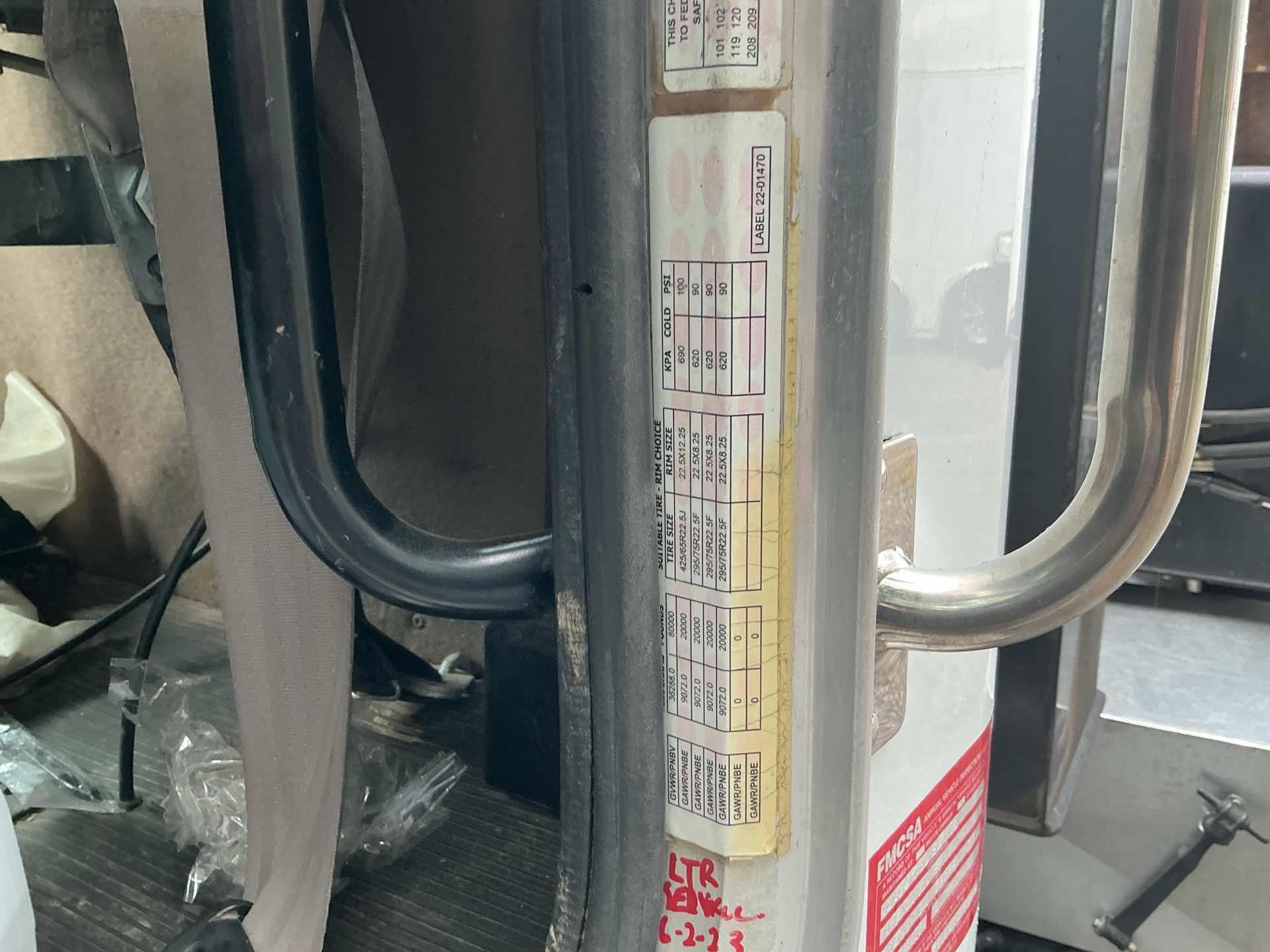 2014 Peterbilt 365
