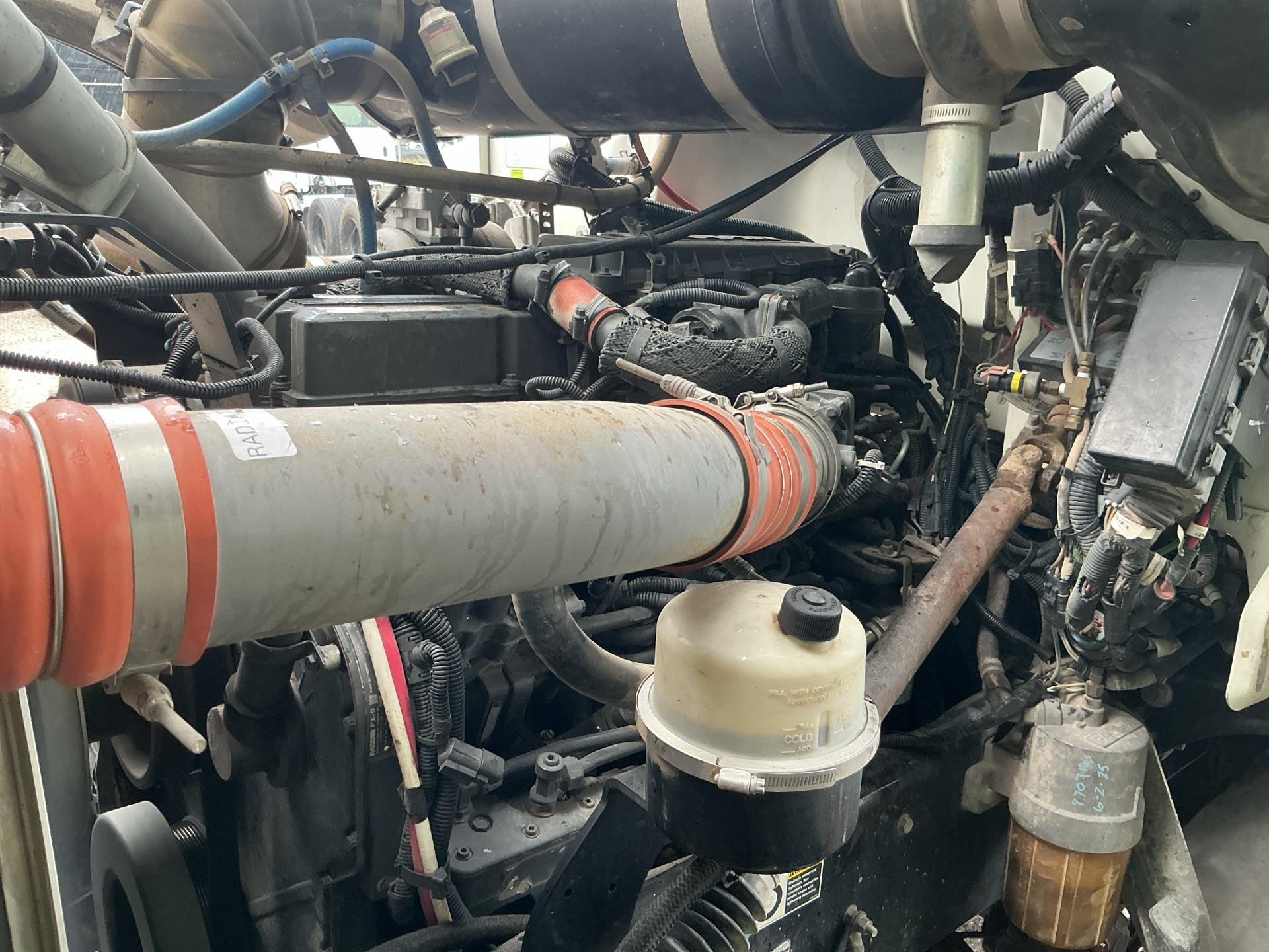 2014 Peterbilt 365