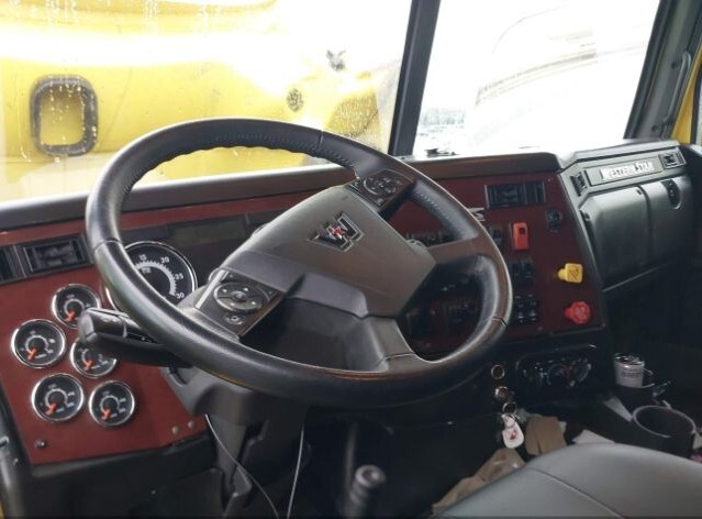2022 Western Star 5700