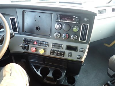 2022 Freightliner Cascadia 126