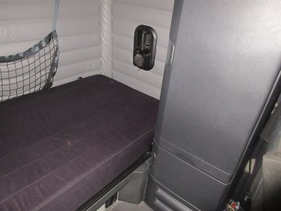 2023 Freightliner CASCADIA 126