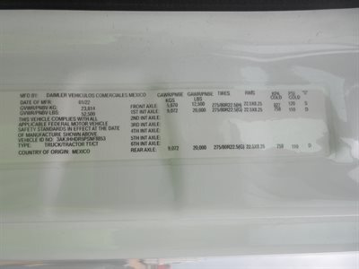 2023 Freightliner CASCADIA 126
