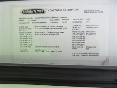 2023 Freightliner CASCADIA 126