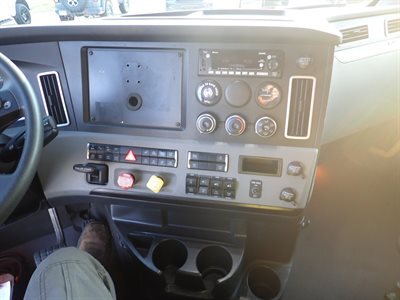 2022 Freightliner Cascadia 126