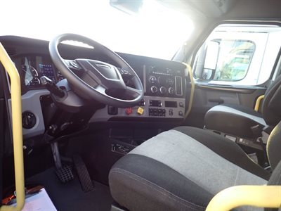2022 Freightliner Cascadia 126