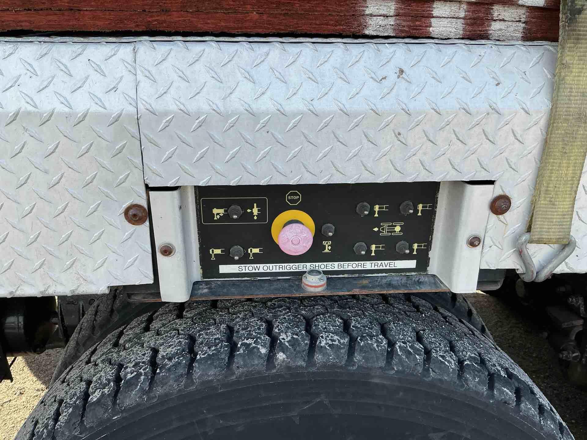 2014 Peterbilt 365