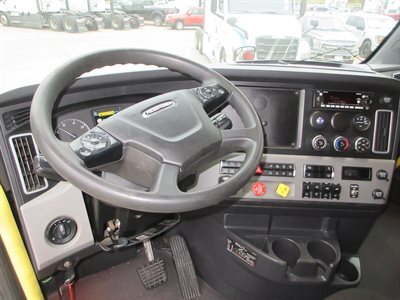 2023 Freightliner Cascadia