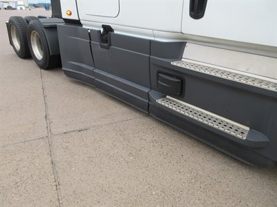 2023 Freightliner Cascadia