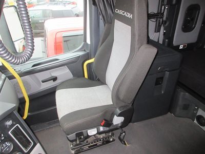 2023 Freightliner Cascadia