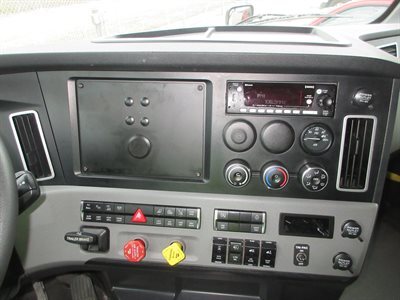 2023 Freightliner Cascadia 126