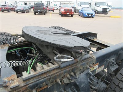 2023 Freightliner Cascadia 126