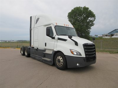 2023 Freightliner Cascadia 126