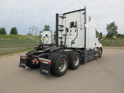 2023 Freightliner Cascadia 126