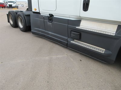 2023 Freightliner Cascadia