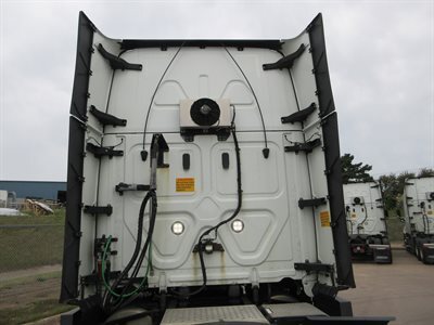 2023 Freightliner Cascadia